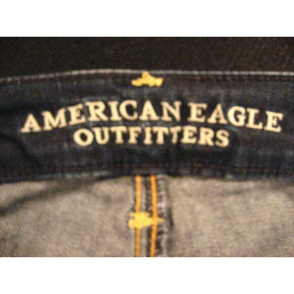 American Eagle CUTOFF JEANS SHORTS Womans Sz 6 Blue Denim SUPER STRETCH Wiskered - Picture 6 of 10